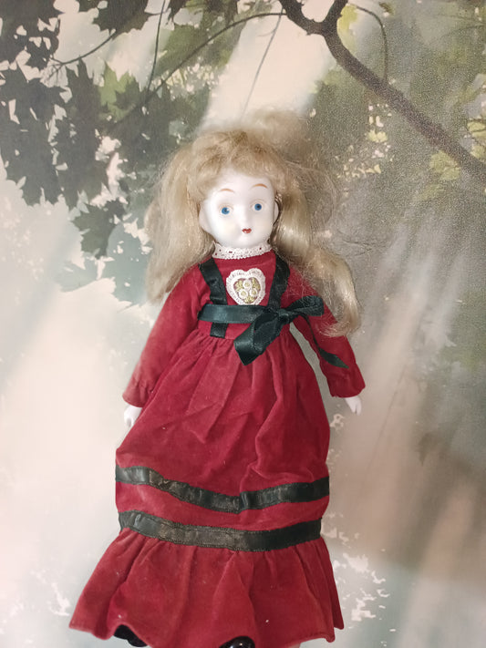 Haunted Doll mit Kinderseele - Yula
