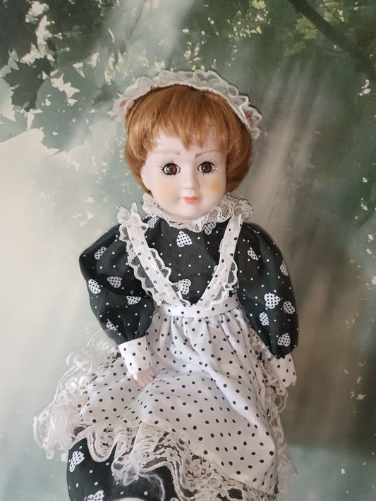 Haunted Doll mit Heilerin - Mahnja