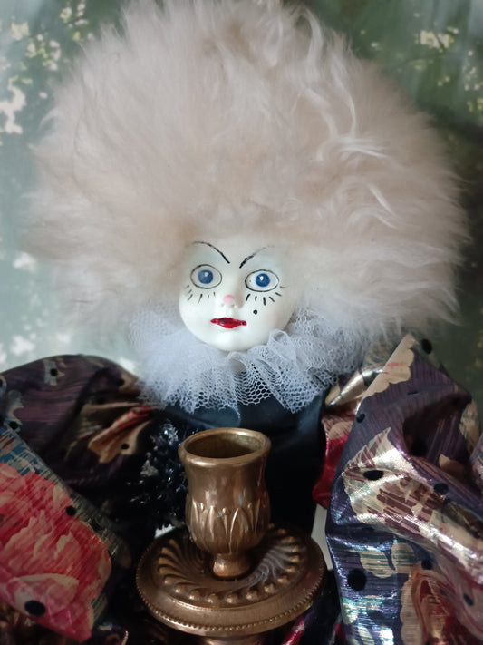 Haunted Object & Doll mit Gnom - Wero