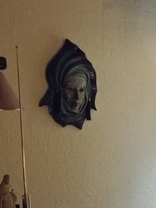 Haunted Object mit Hexenseele - Libby
