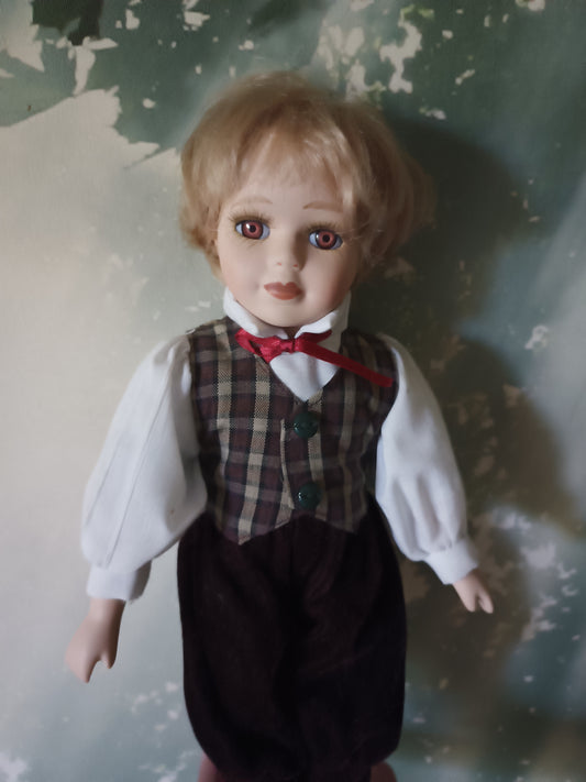 Haunted Doll mit Nachtalb - Luzius
